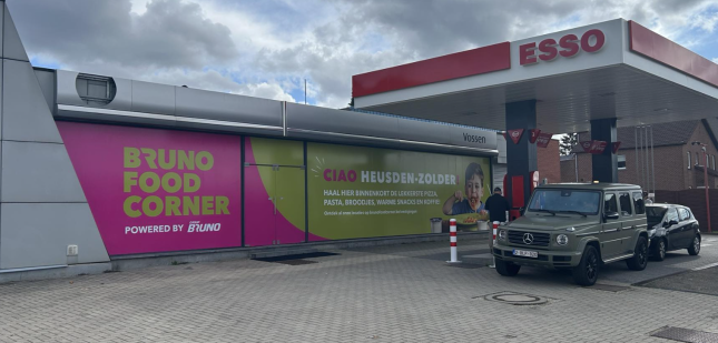 Het nieuwe Esso-tankstation in Heusden-Zolder is geopend!